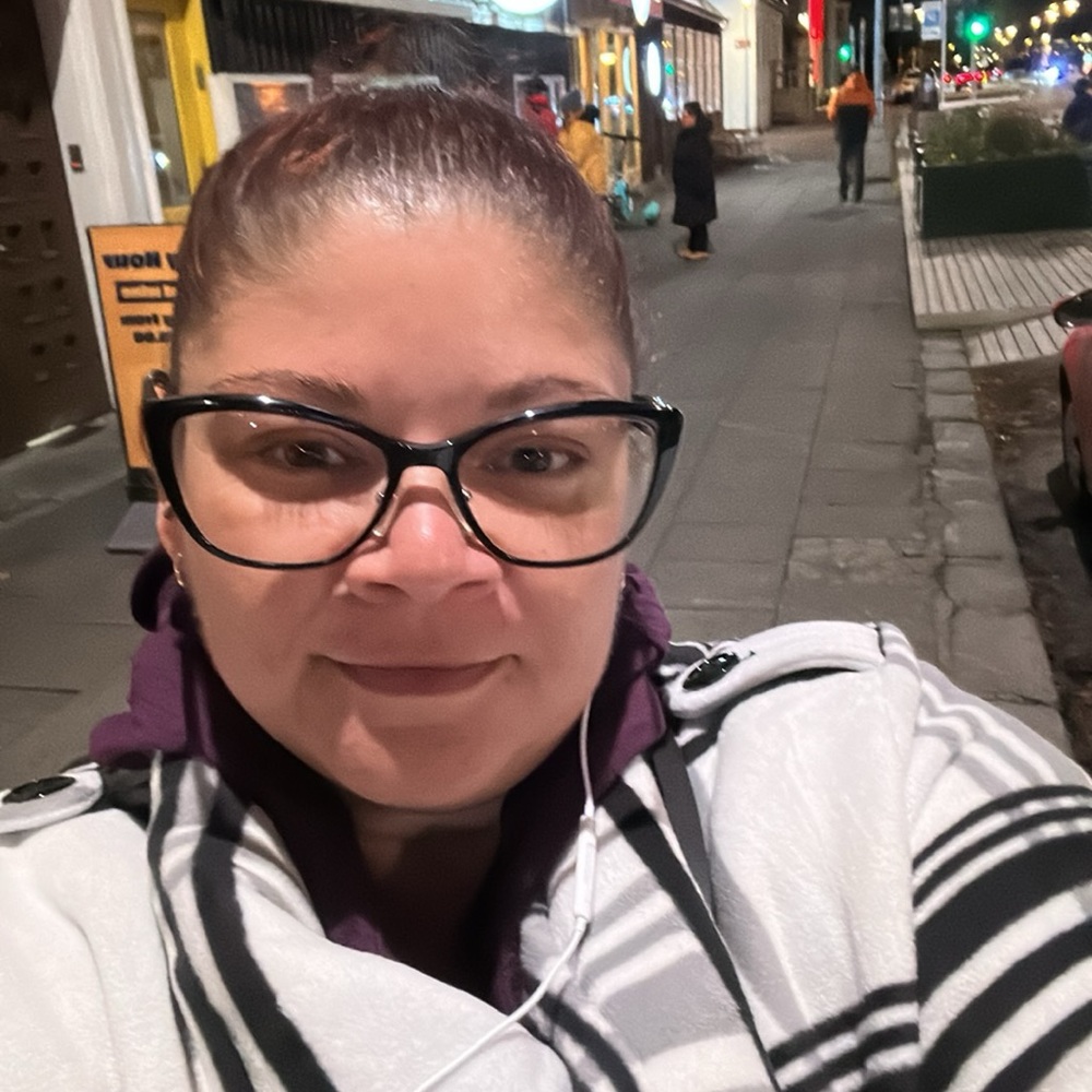 Meet your Posher, Stephanie